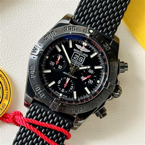 breitling blackbird m44359